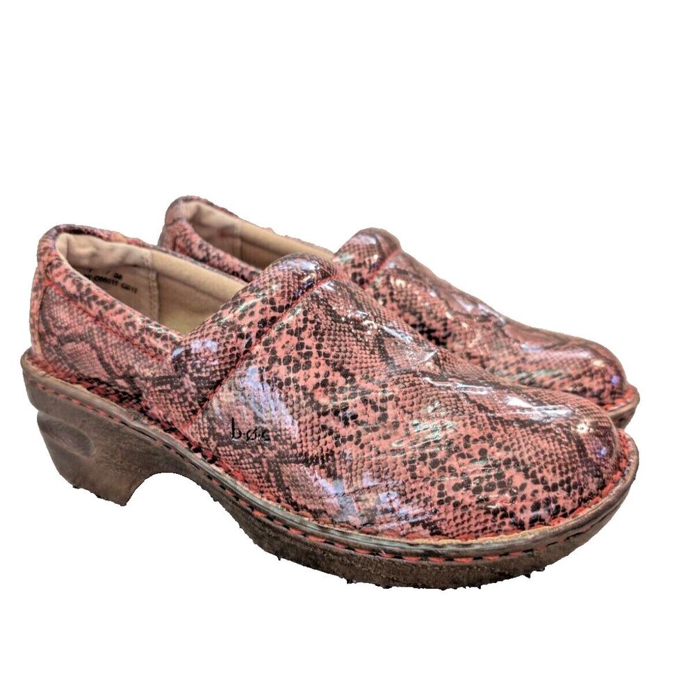 BOC Born Concept Women’s 7 Clogs Snake Skin Embossed Leather Upper Shoes